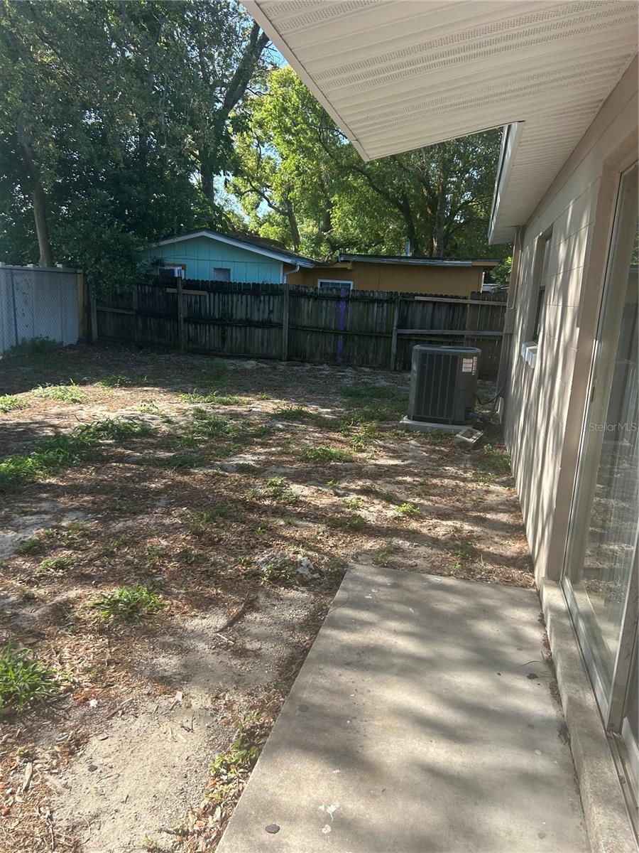 Image 9 of 30 For 435 Observatory Drive
