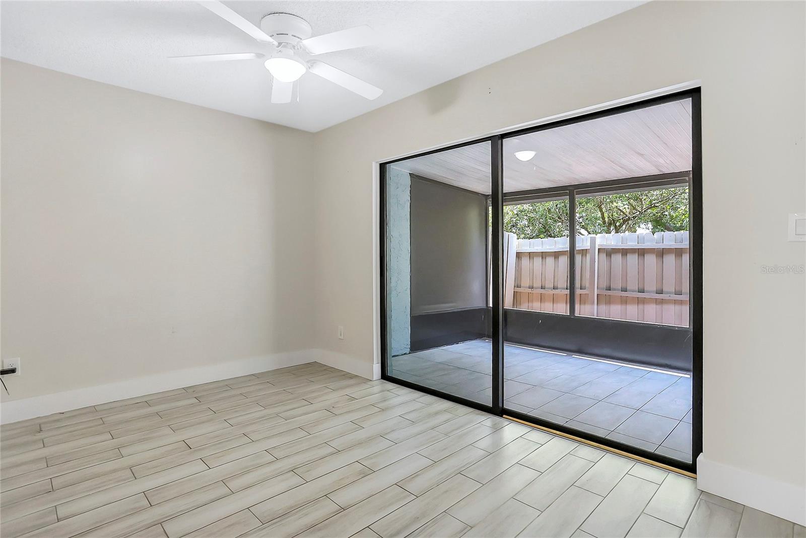 Image 15 of 32 For 7484 Canford Court 8