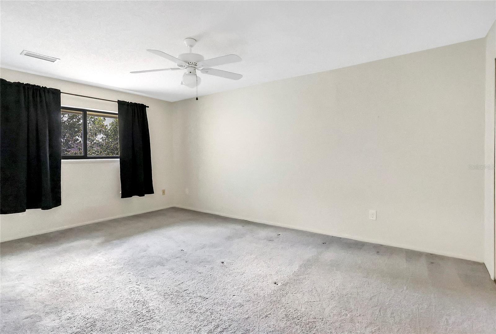 Image 28 of 32 For 7484 Canford Court 8
