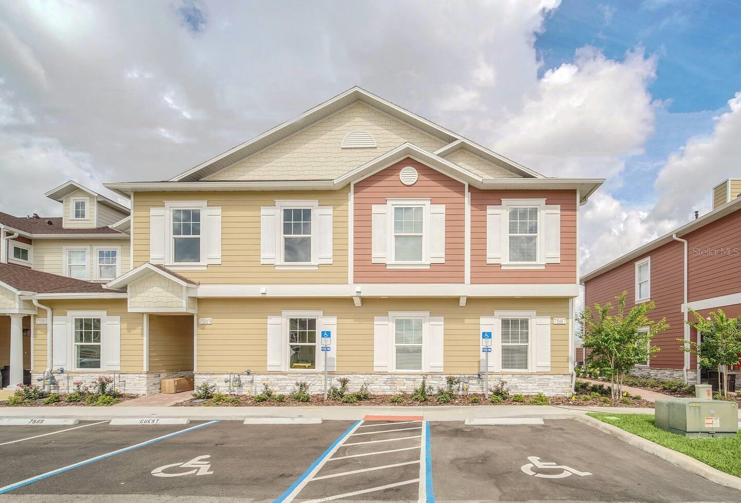 Details for 7587 Sunflower Circle, KISSIMMEE, FL 34747