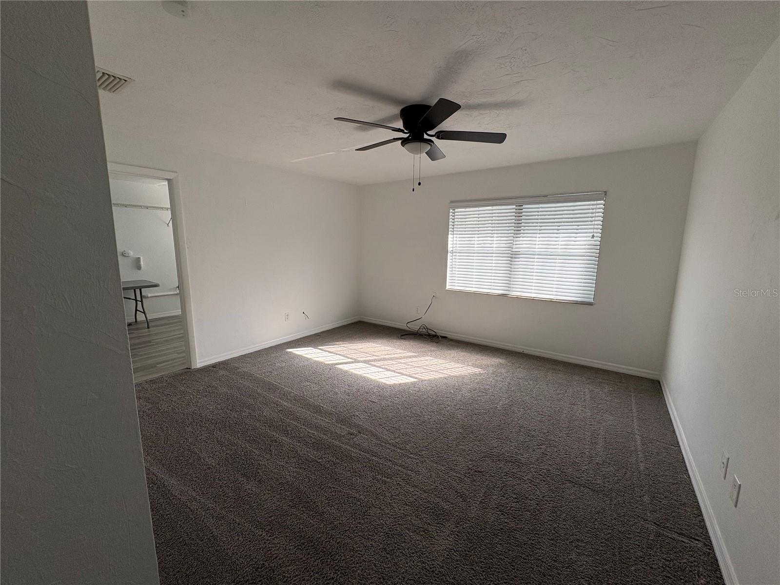 Image 20 of 82 For 155 S Court  