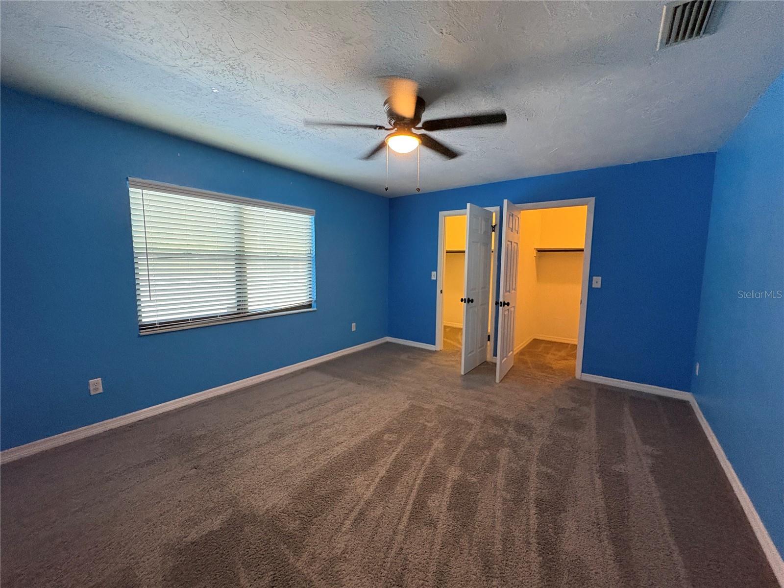 Image 23 of 82 For 155 S Court  