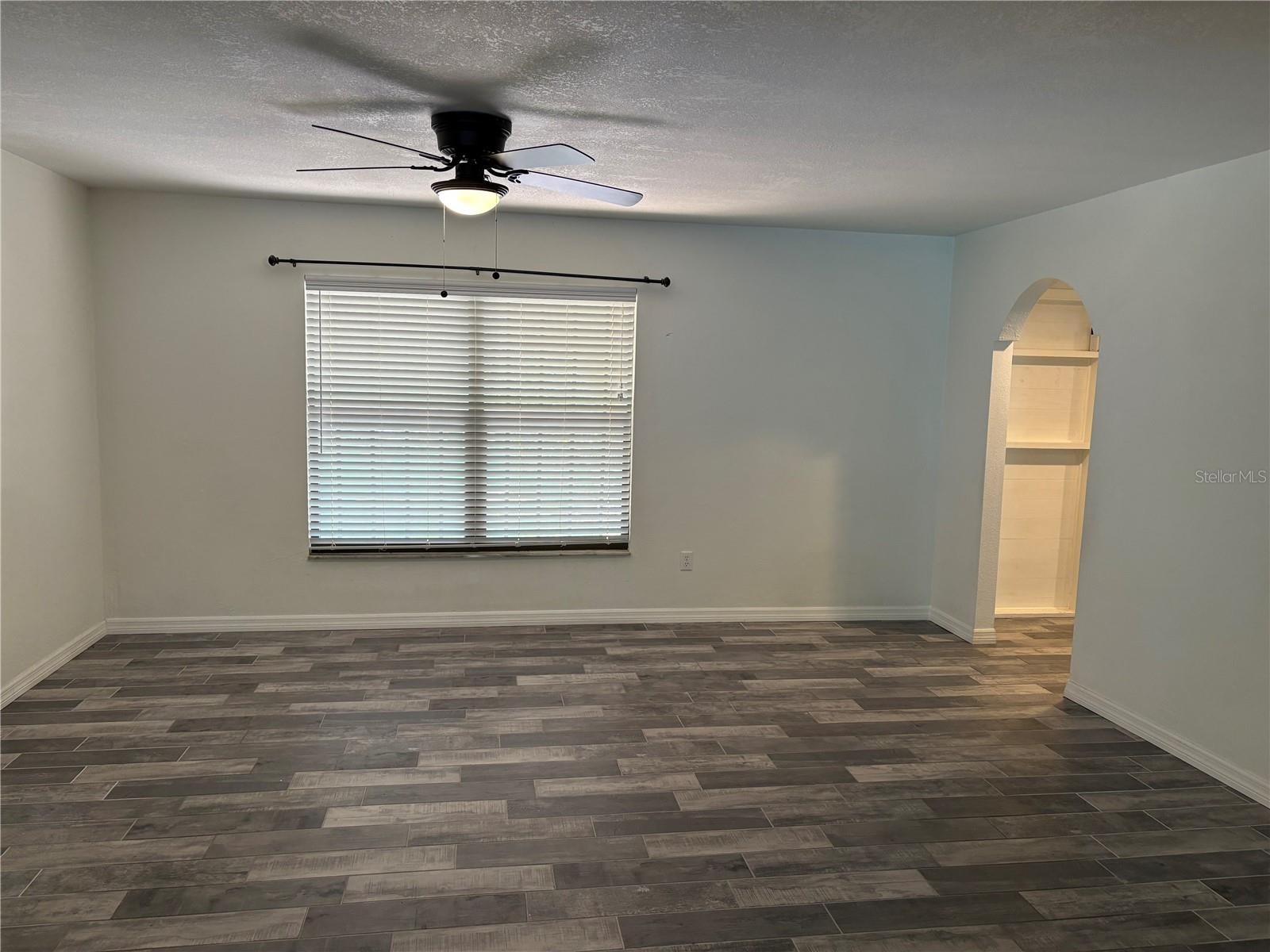 Image 3 of 82 For 155 S Court  