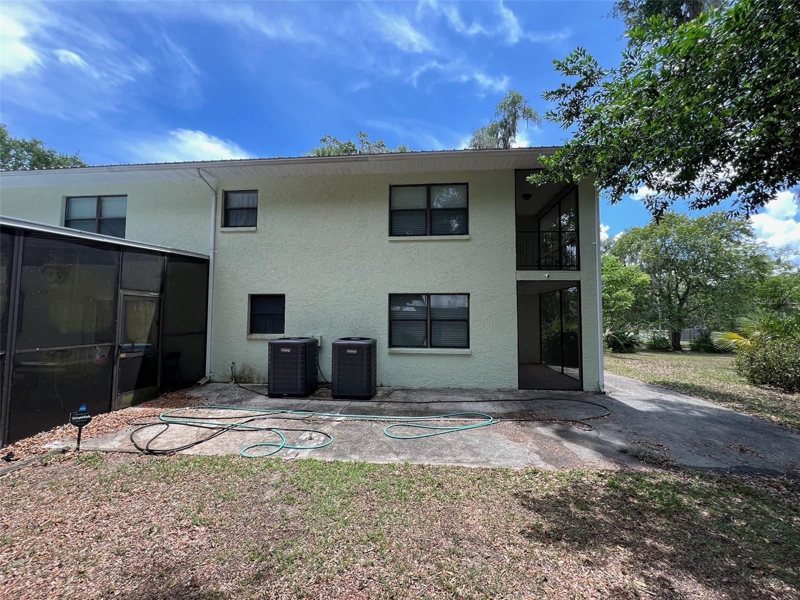 Image 68 of 82 For 155 S Court  