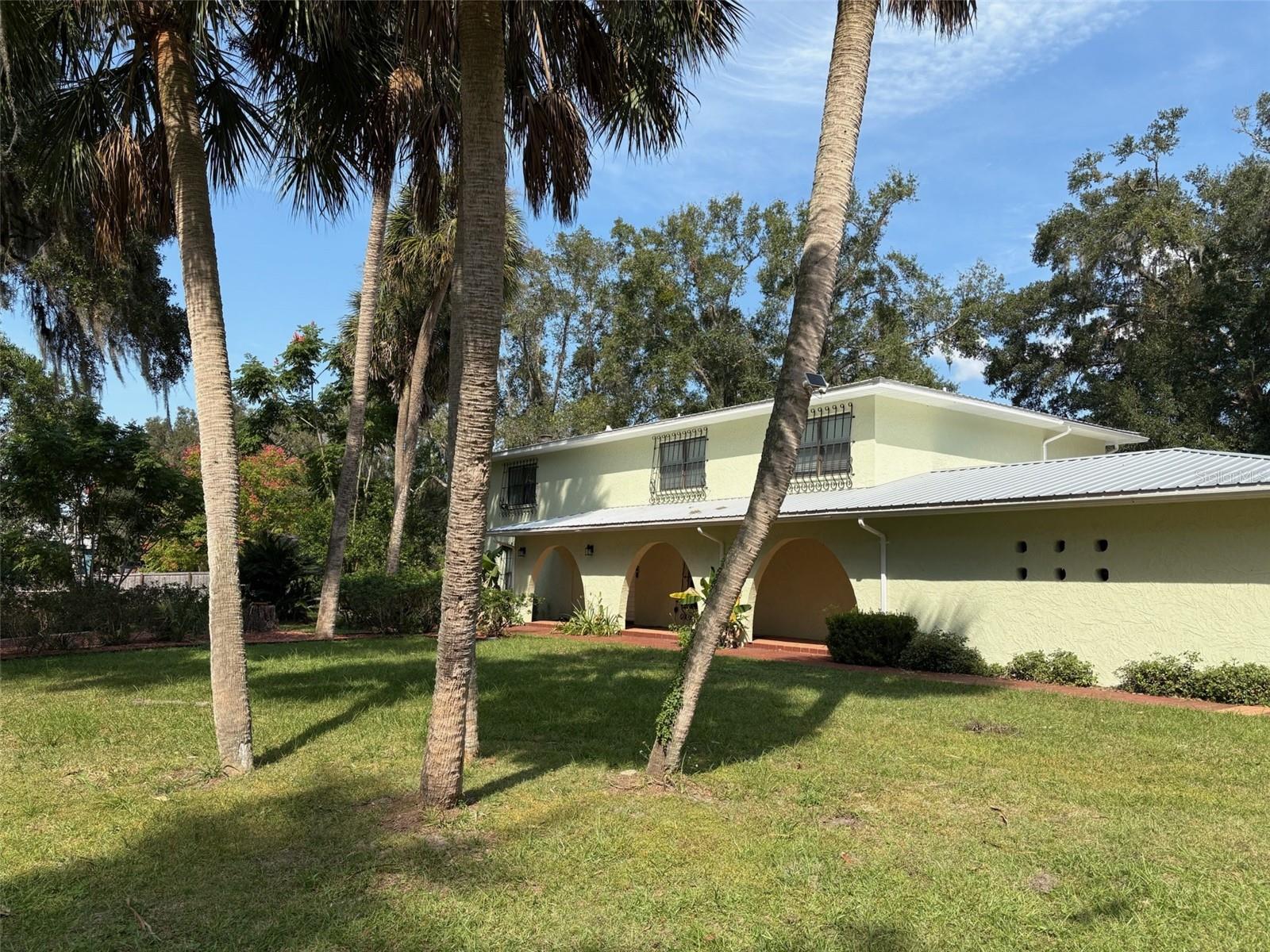 Image 74 of 82 For 155 S Court  