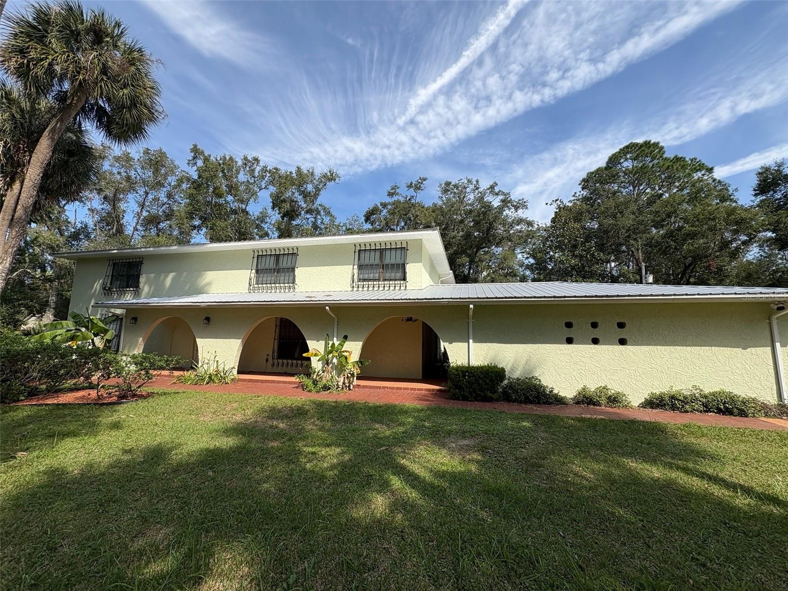 Image 78 of 82 For 155 S Court  
