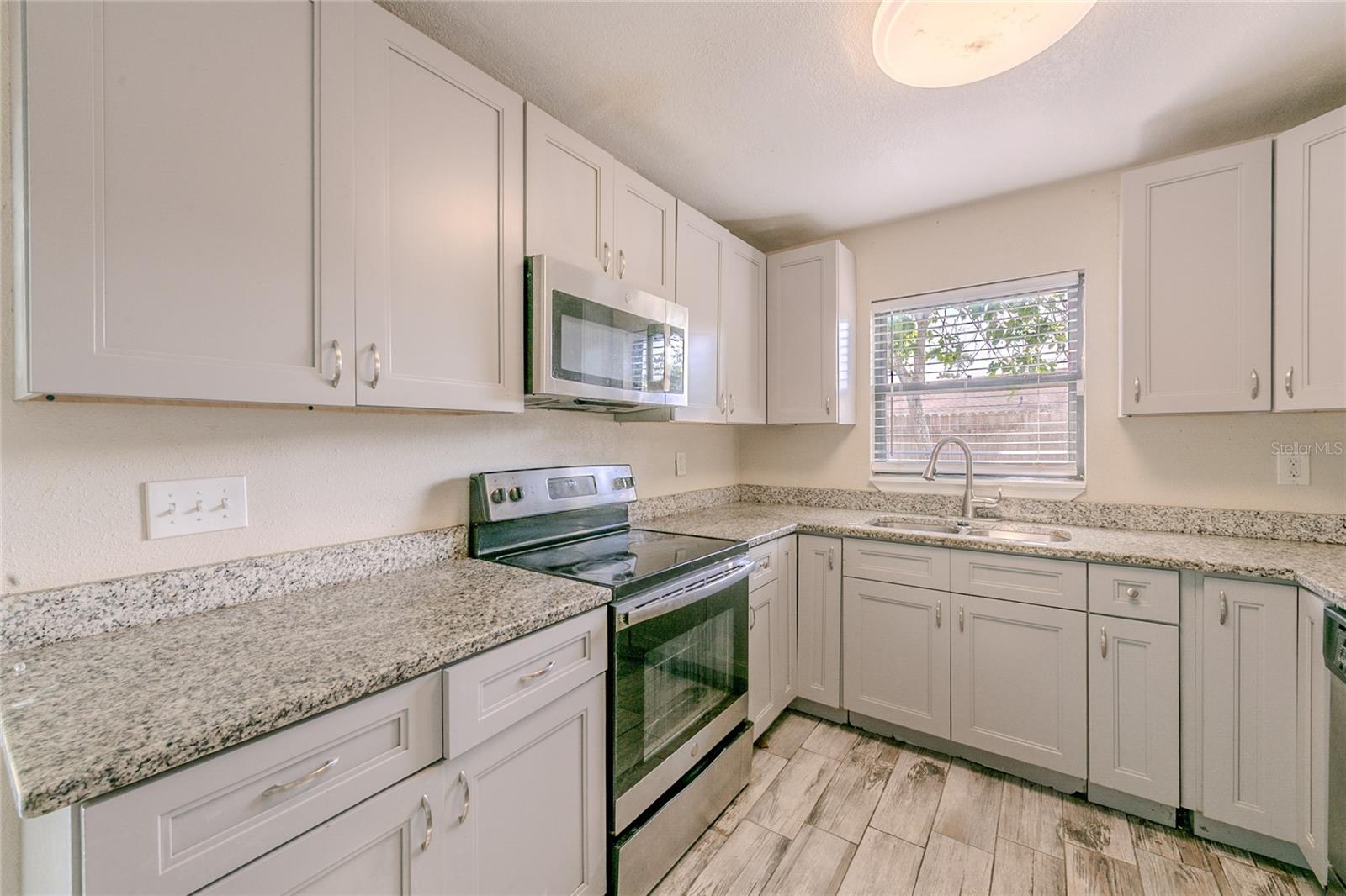 Image 12 of 42 For 4805 Okeefe Street
