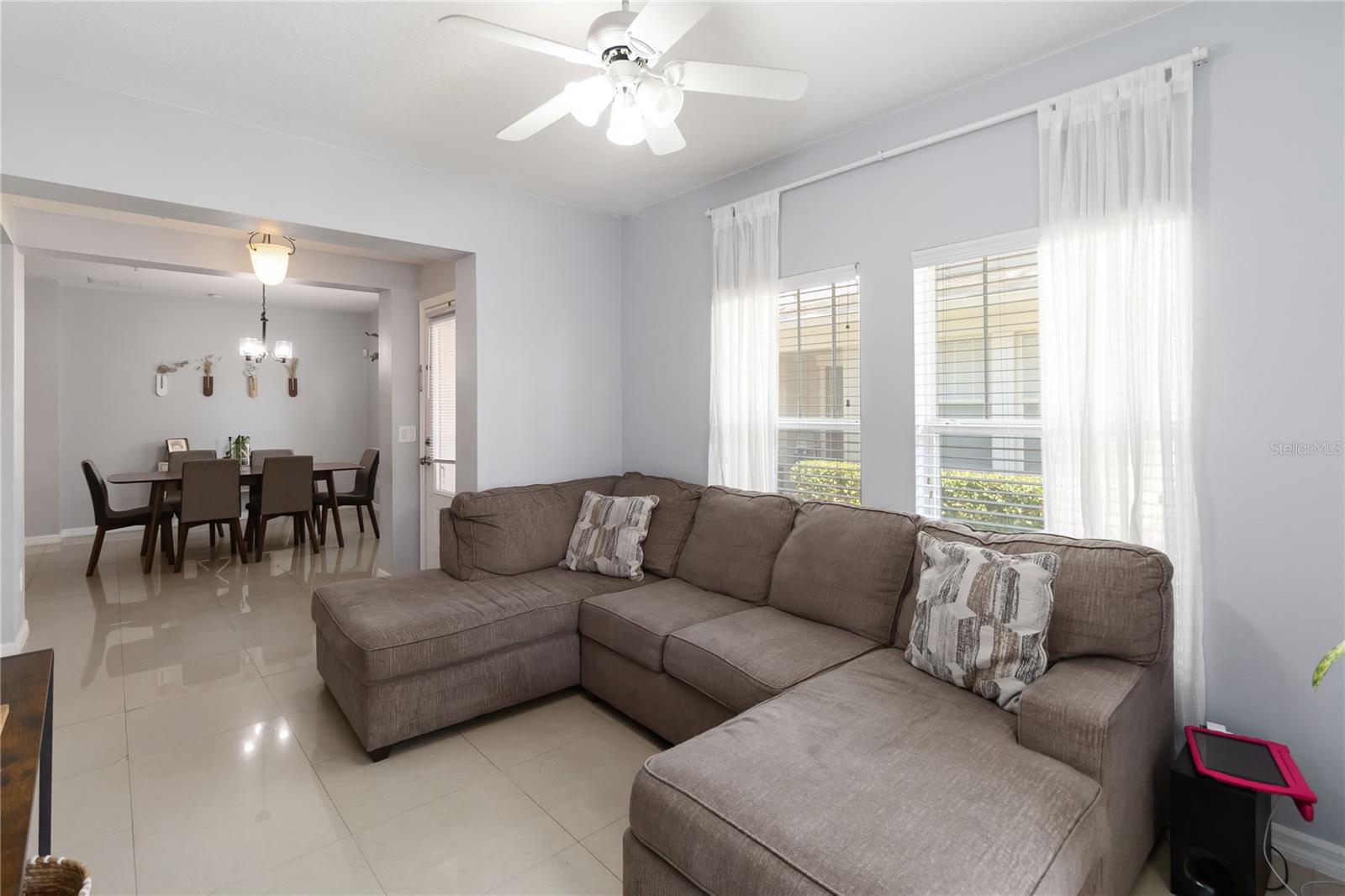 Image 8 of 57 For 2016 Cypress Bay Boulevard