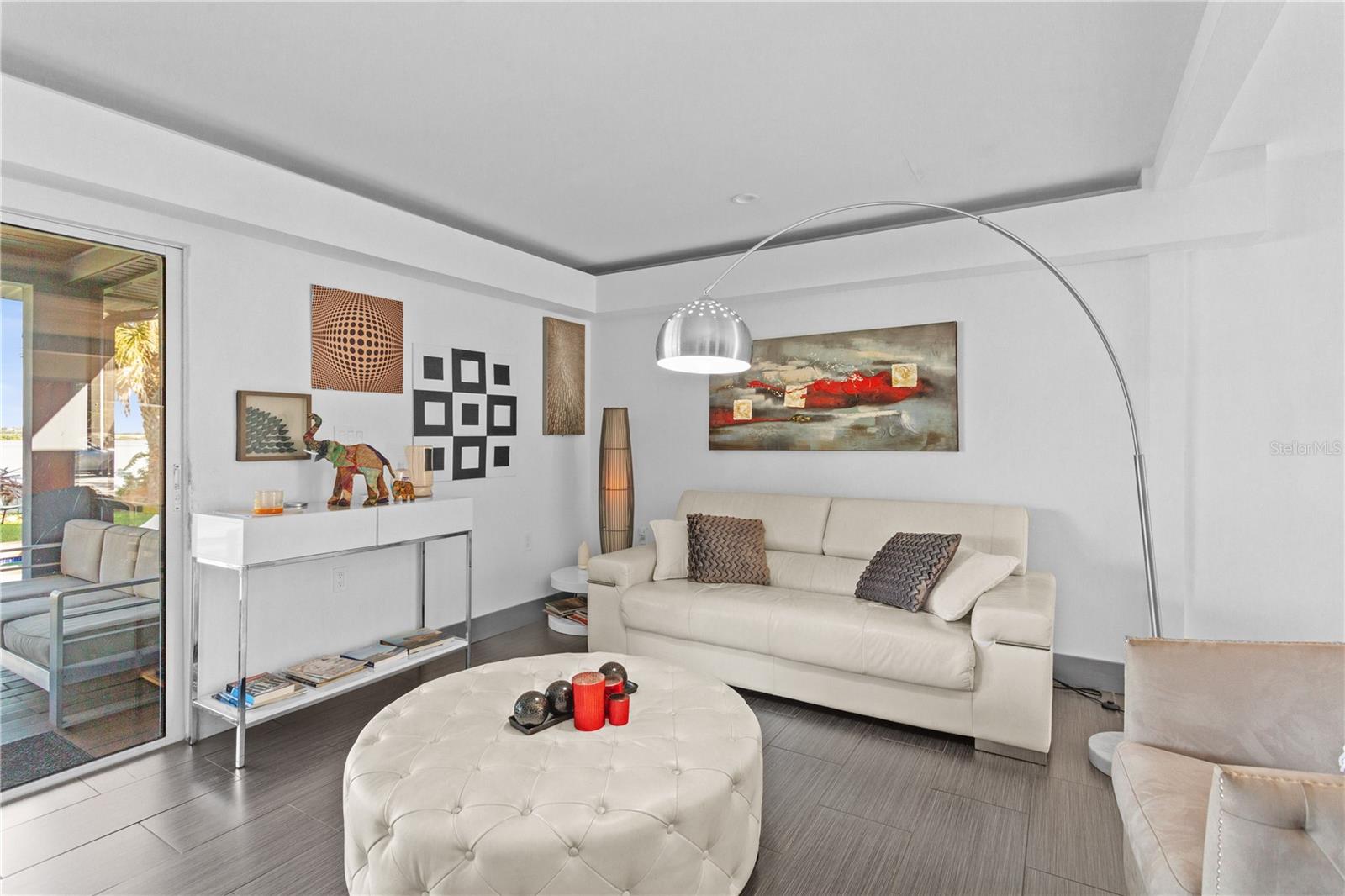 Image 38 of 45 For 11734 Lake Willis Drive