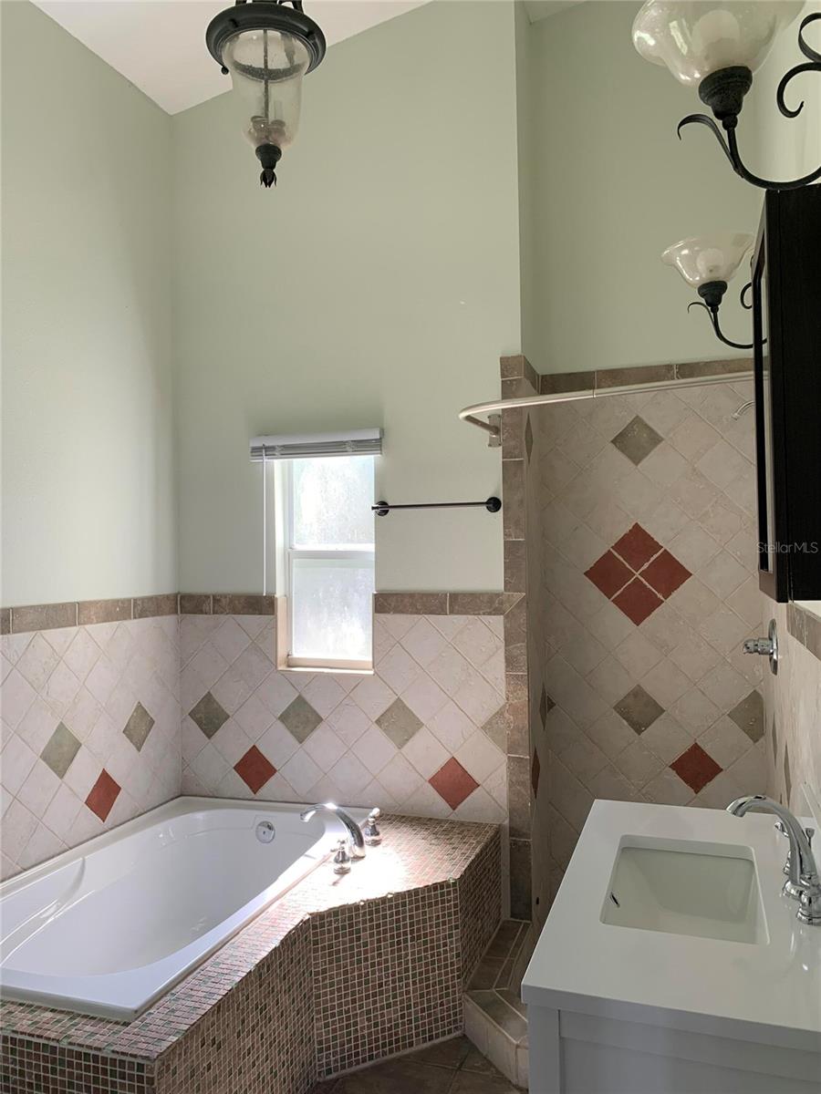 Image 13 of 25 For 7823 Bay Drive