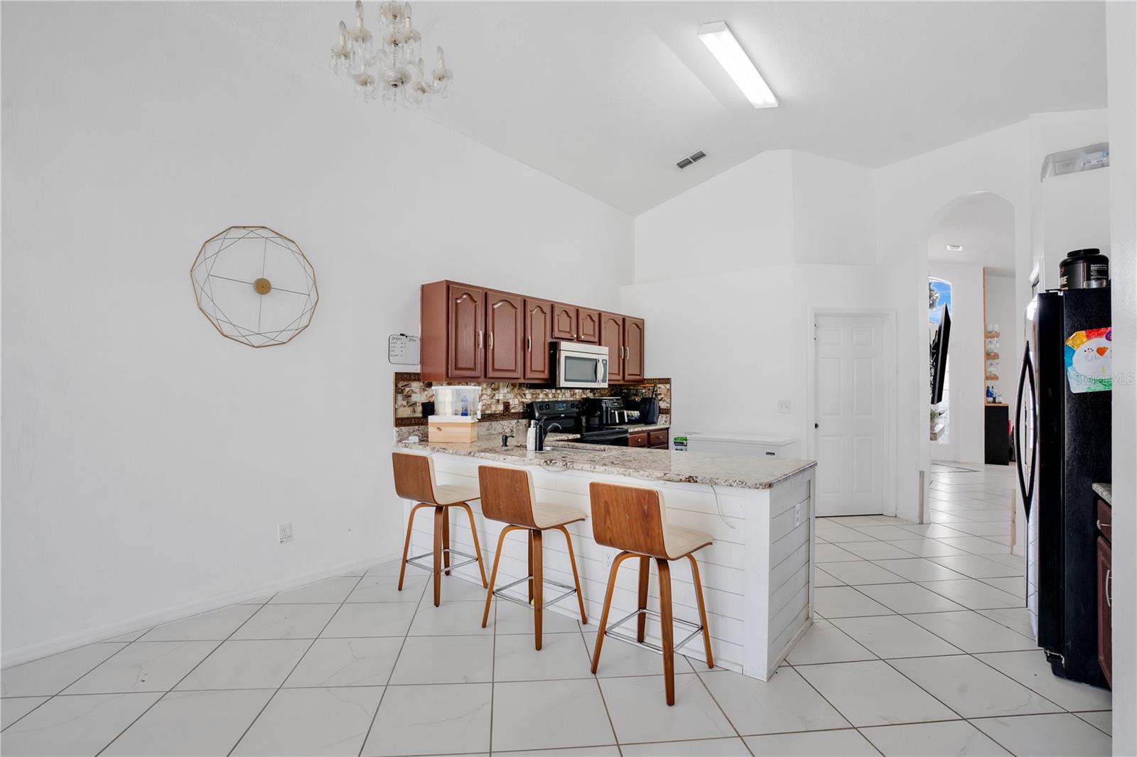 Image 8 of 20 For 119 Hypolita Avenue