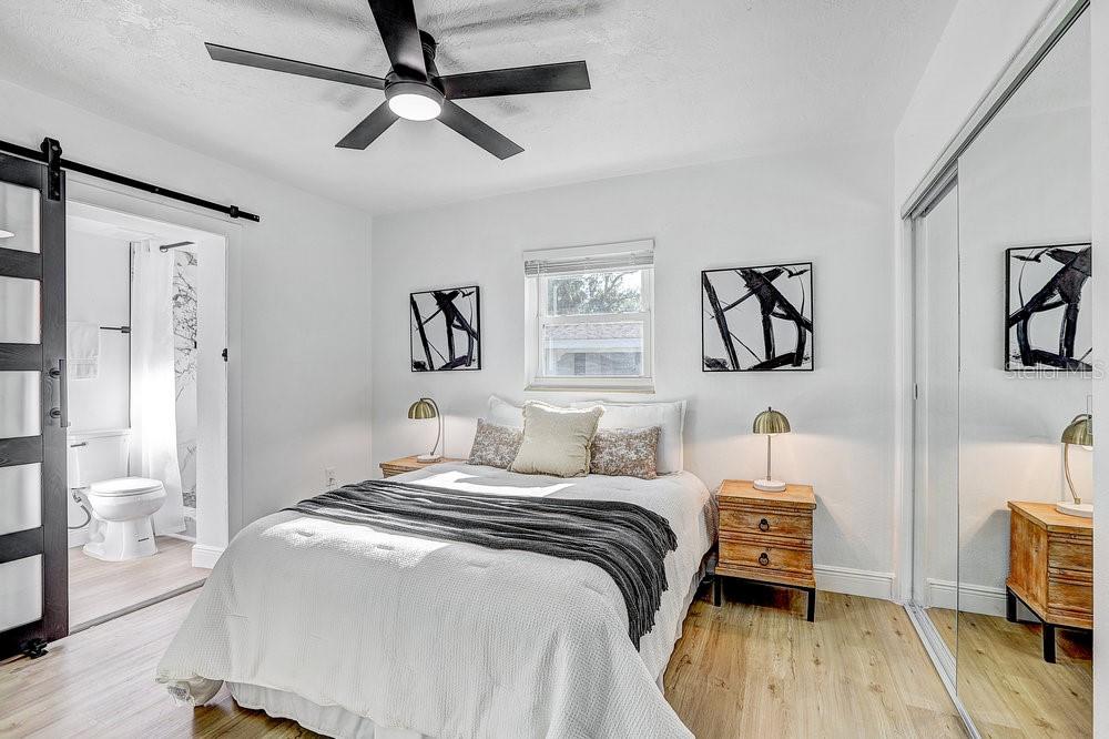 Image 24 of 46 For 1807 49th Avenue W