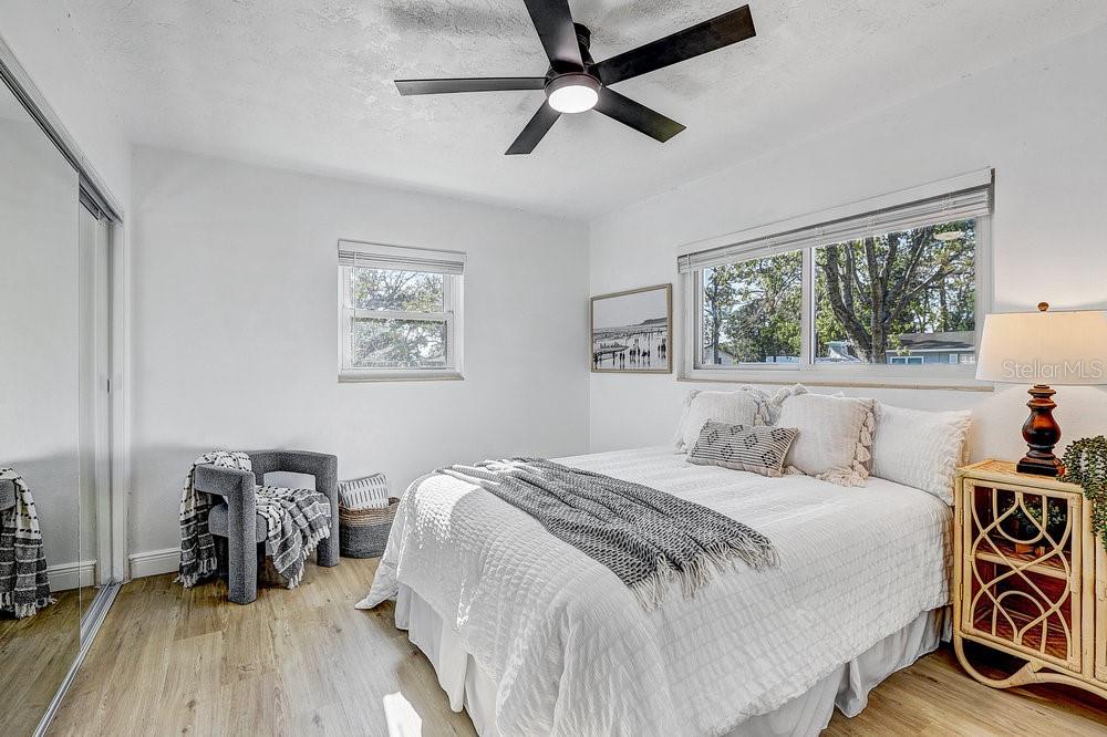 Image 30 of 46 For 1807 49th Avenue W
