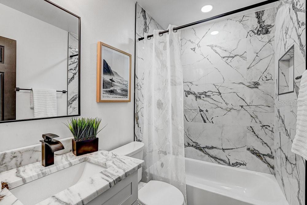 Image 32 of 46 For 1807 49th Avenue W