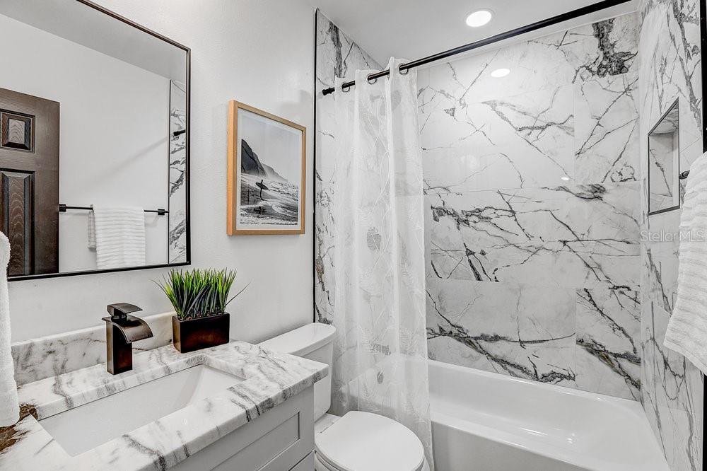 Image 33 of 46 For 1807 49th Avenue W