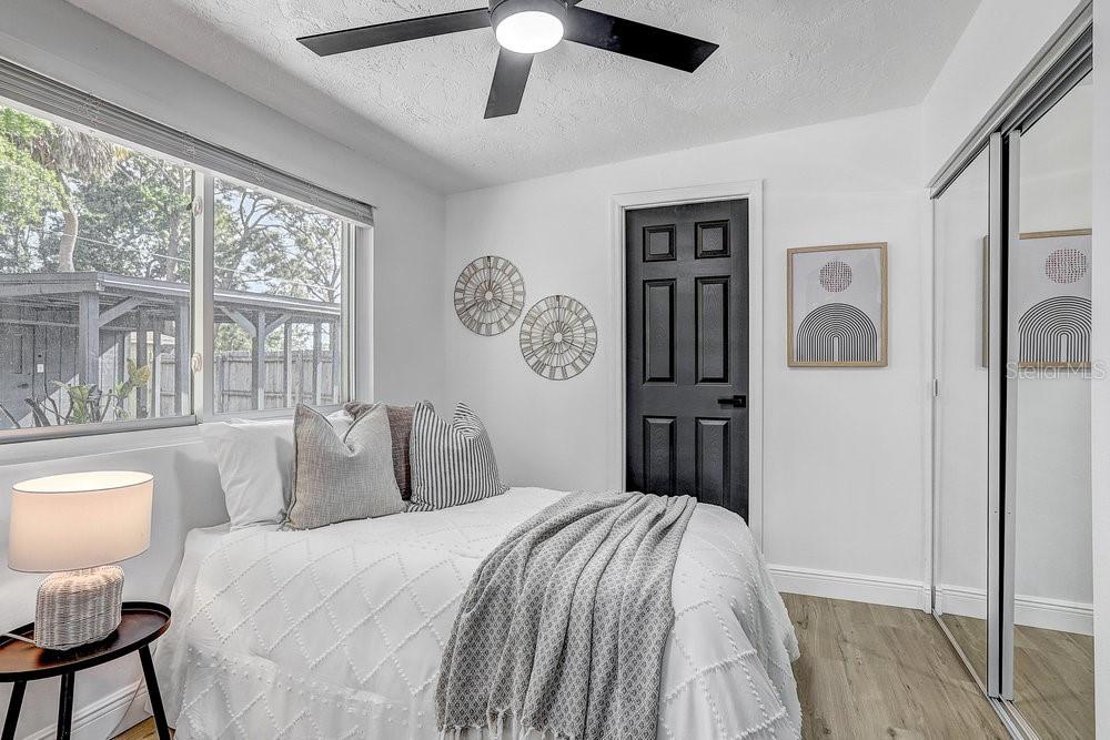 Image 37 of 46 For 1807 49th Avenue W