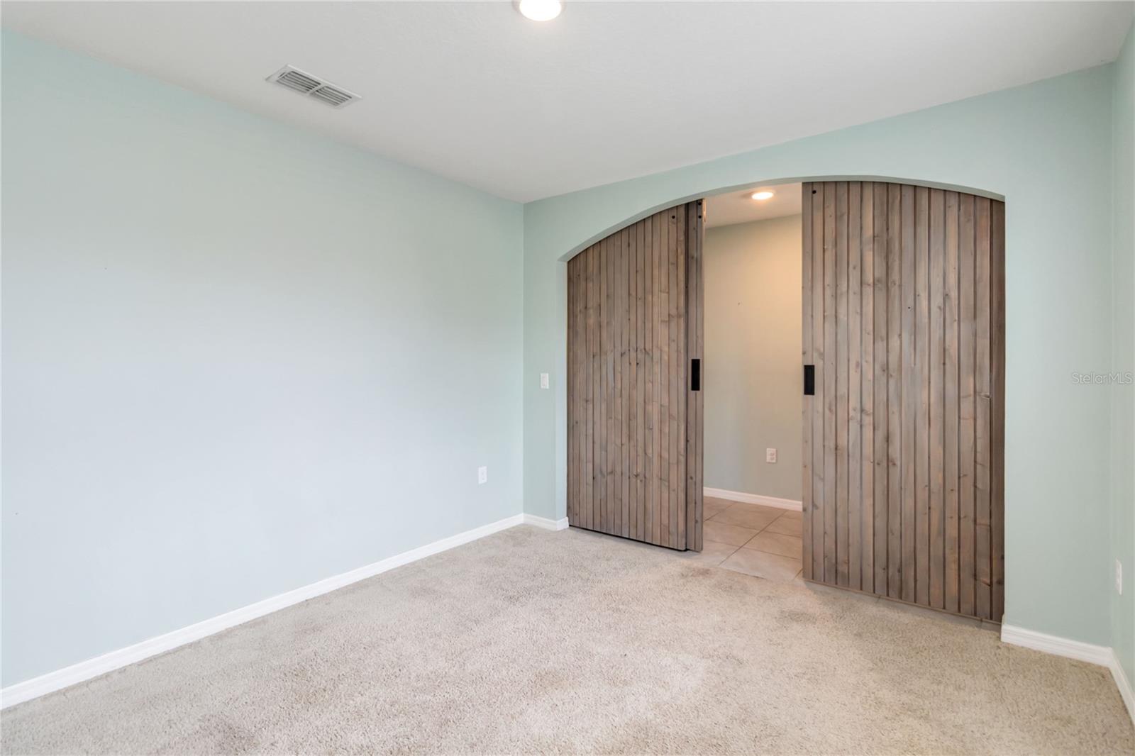 Image 6 of 64 For 1682 Bay Breeze Dr
