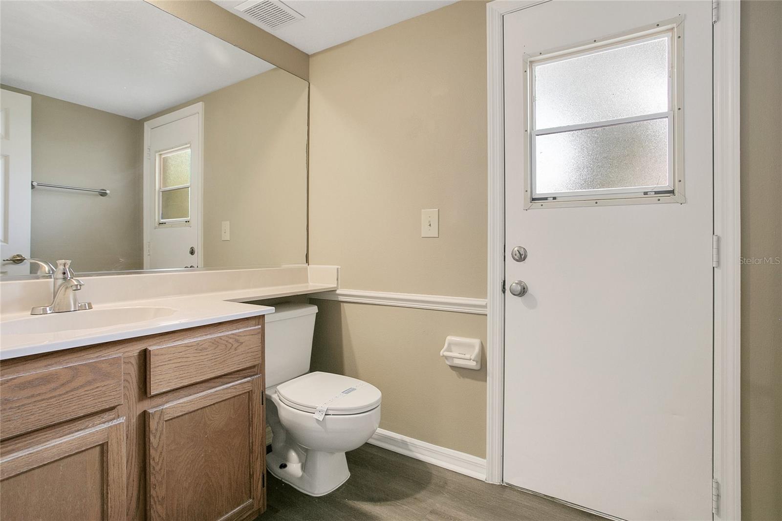 Image 12 of 31 For 2218 Lake Marion Drive