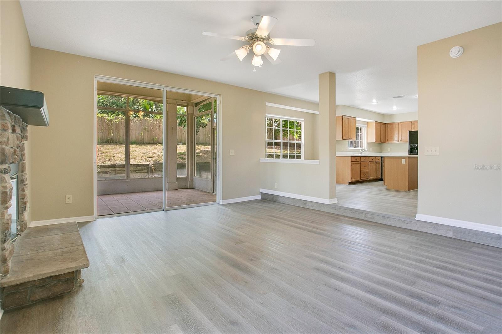 Image 4 of 31 For 2218 Lake Marion Drive