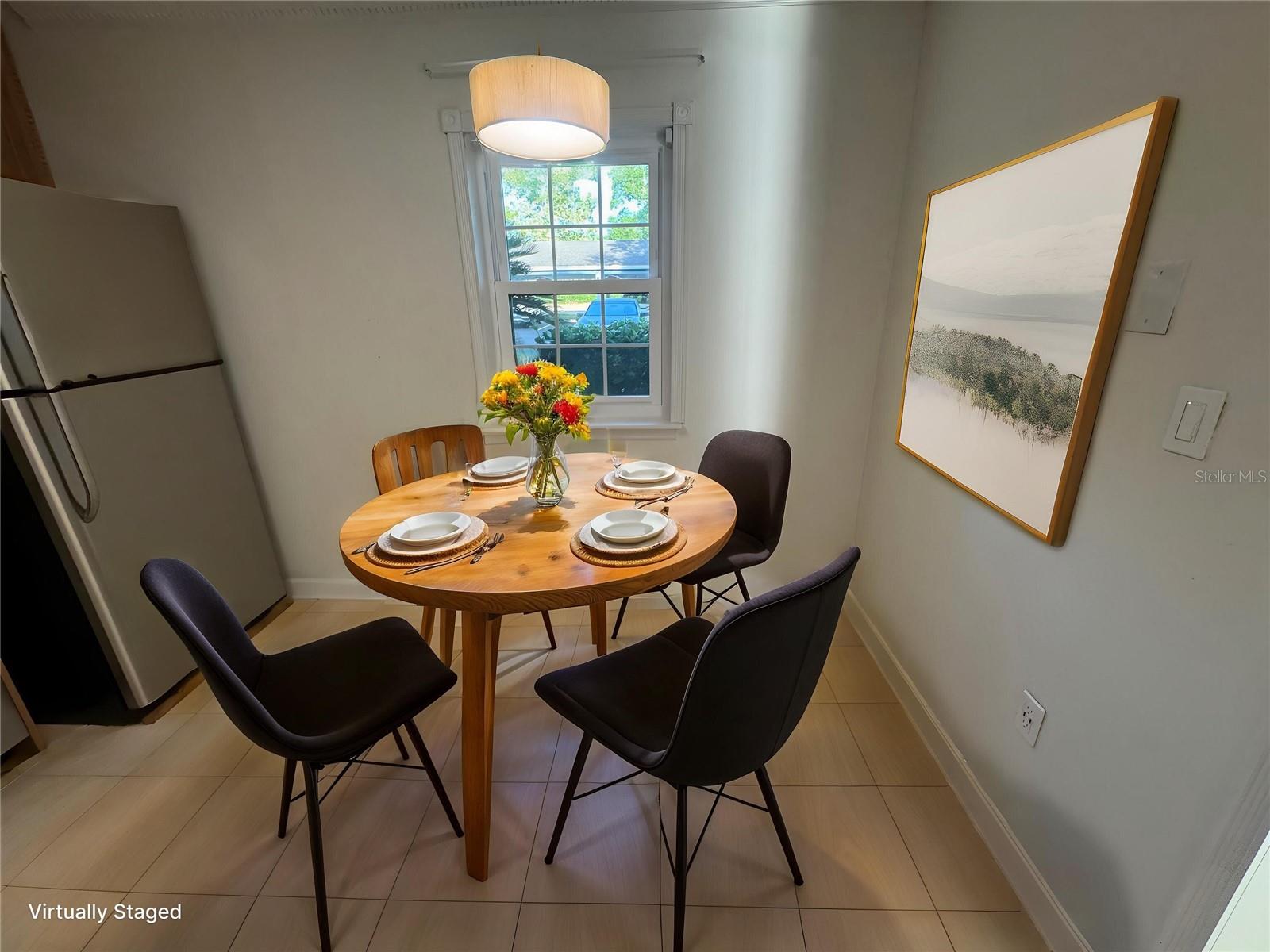 Image 3 of 23 For 2106 Clubside Drive 2106