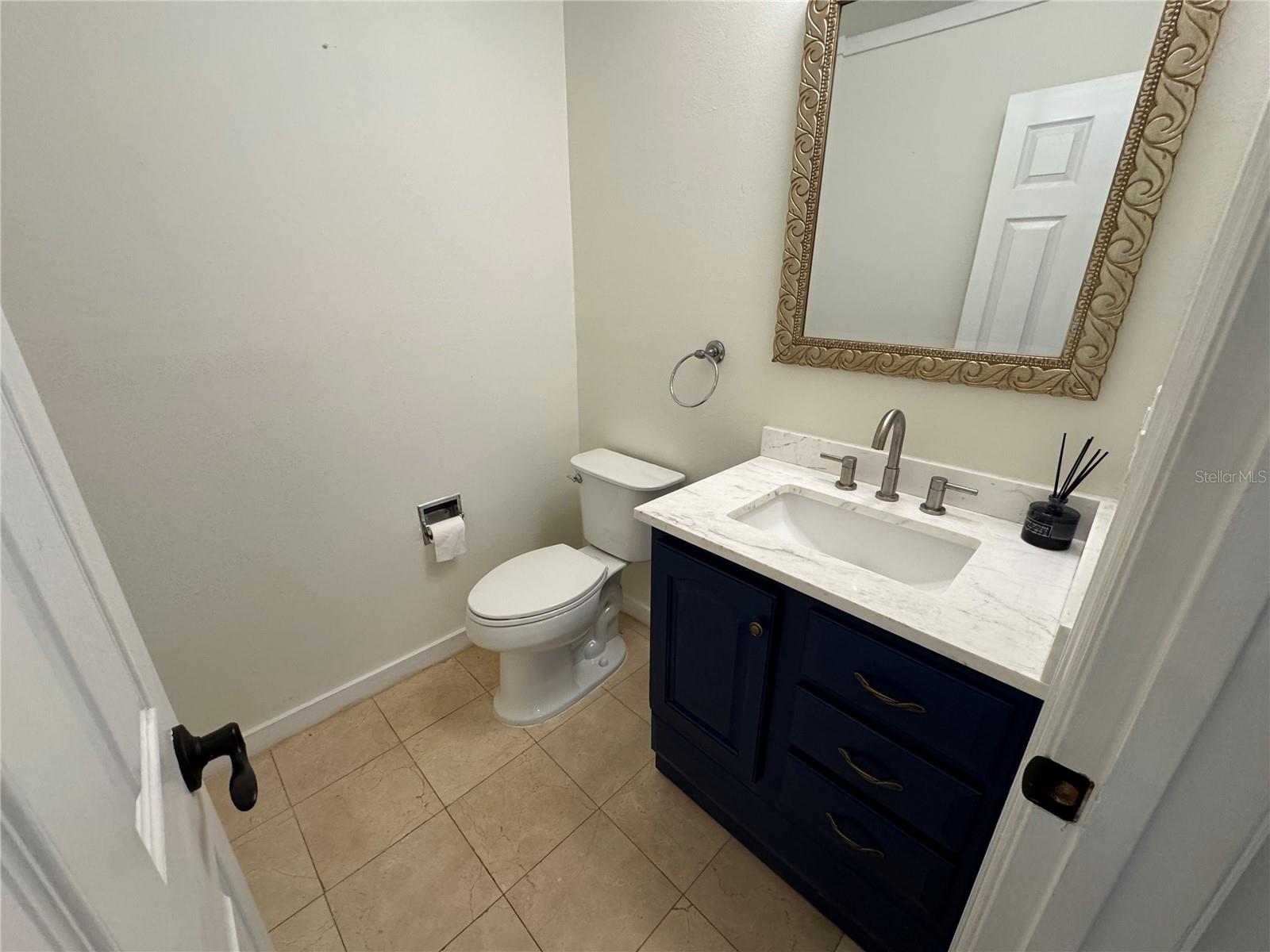 Image 5 of 23 For 2106 Clubside Drive 2106
