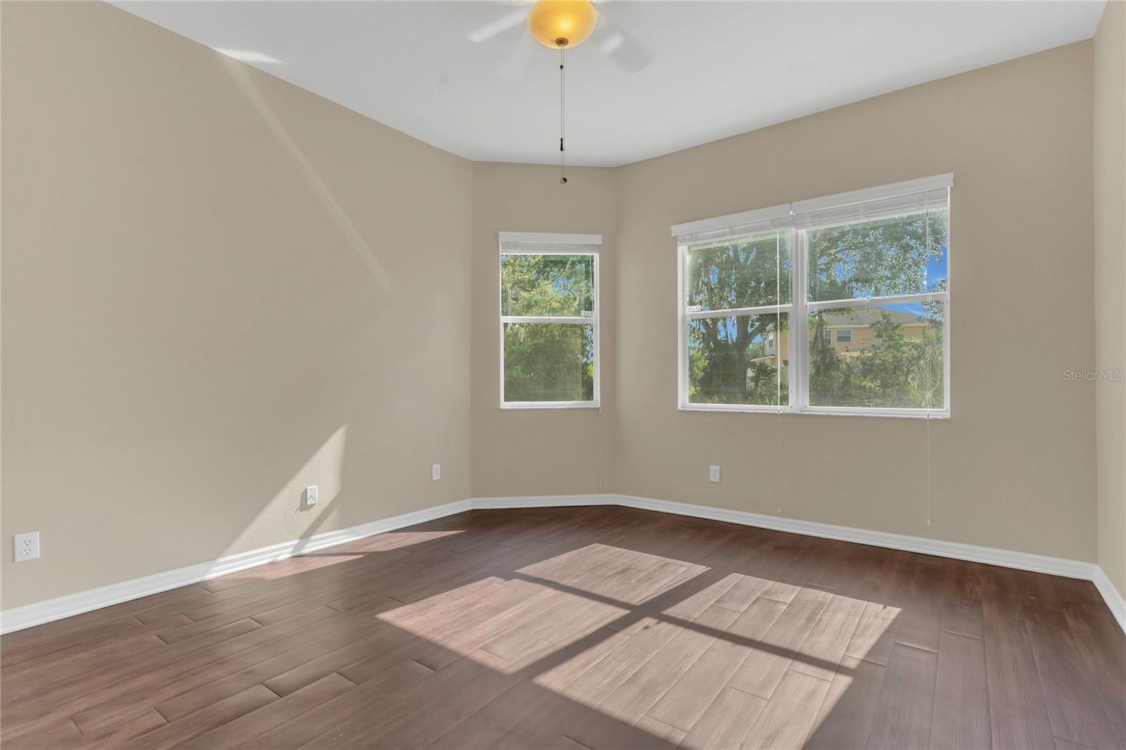 Image 16 of 34 For 4432 Huddlestone Drive