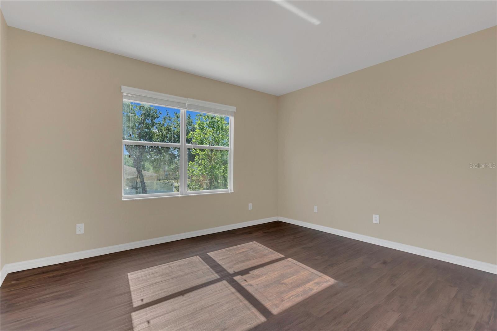 Image 20 of 34 For 4432 Huddlestone Drive