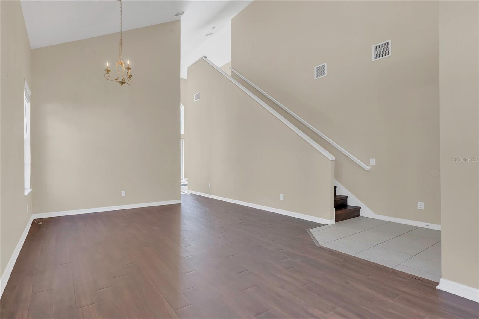 Image 4 of 34 For 4432 Huddlestone Drive