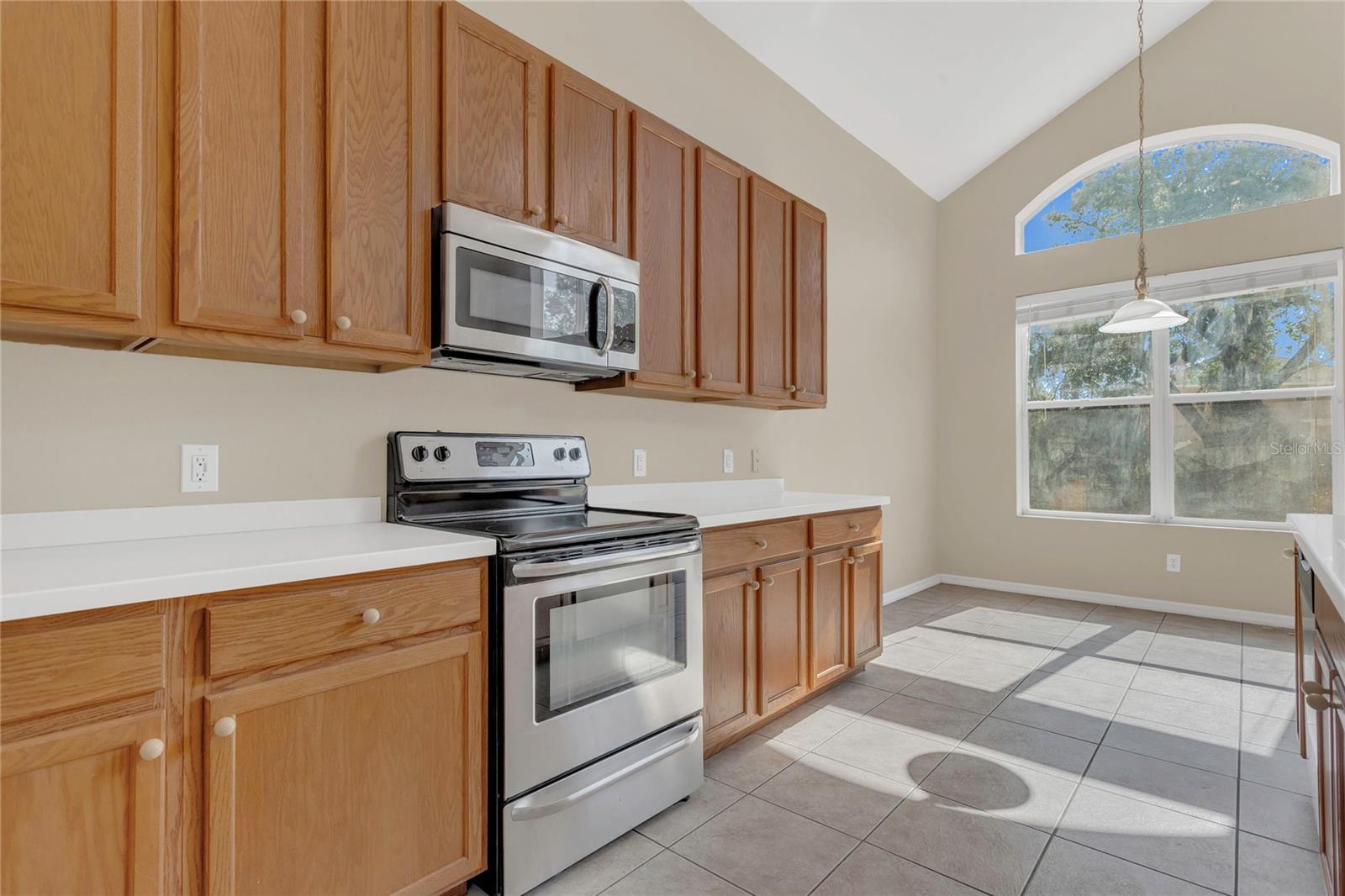 Image 8 of 34 For 4432 Huddlestone Drive