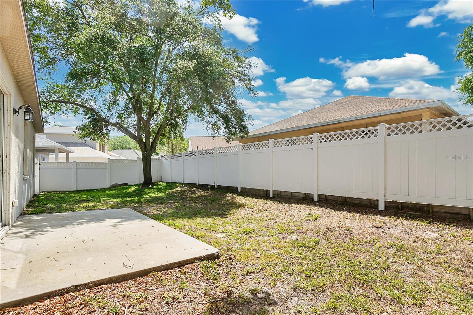 Listing photo id 10 for 12219 Hunters Lake Drive