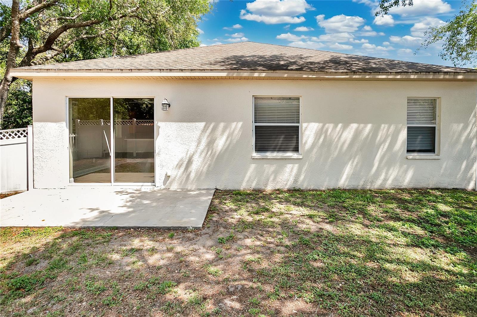 Listing photo id 12 for 12219 Hunters Lake Drive