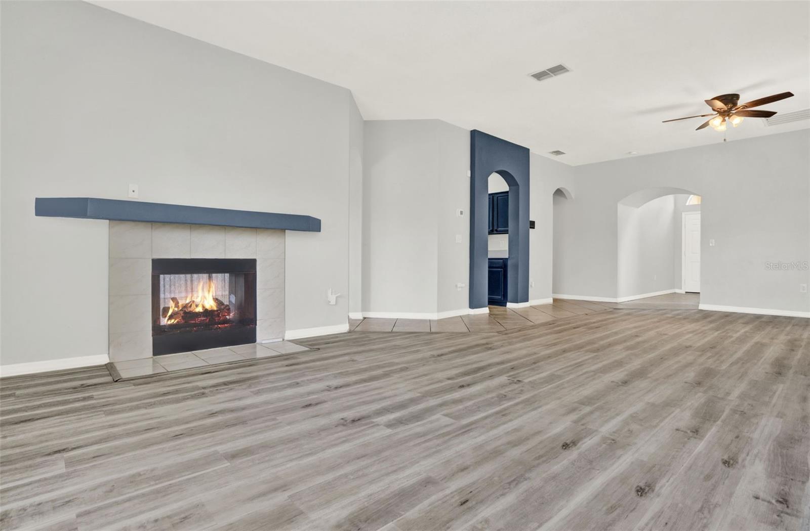 Image 11 of 61 For 162 Harwood Circle
