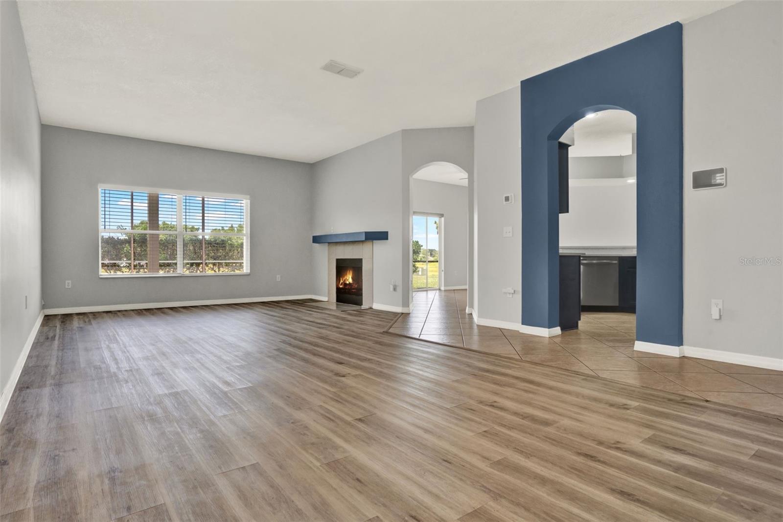 Image 12 of 61 For 162 Harwood Circle