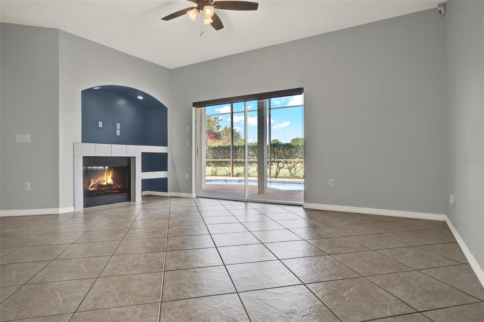 Image 15 of 61 For 162 Harwood Circle