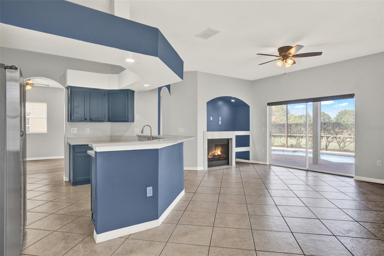 Image 20 of 61 For 162 Harwood Circle