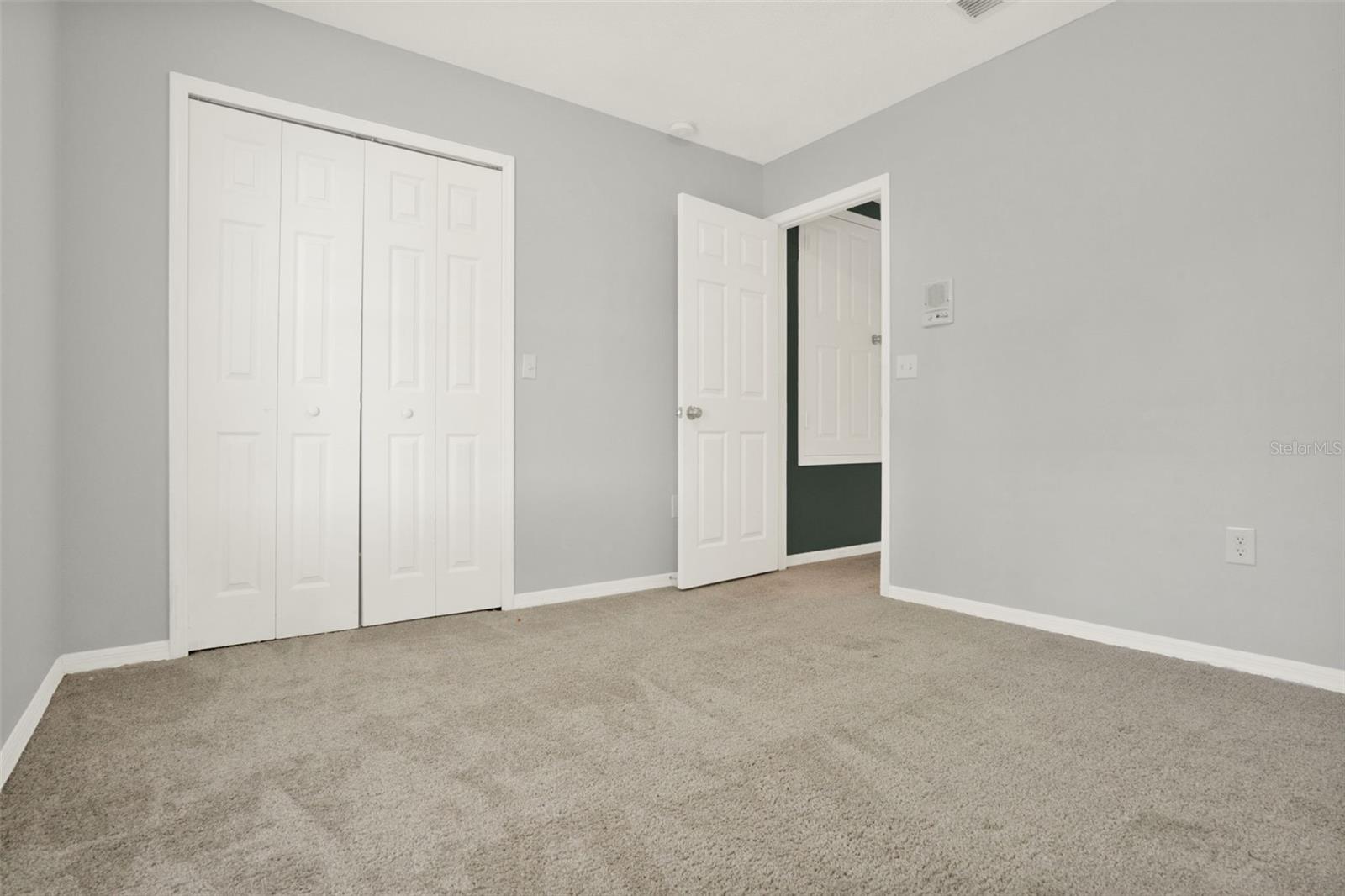 Image 27 of 61 For 162 Harwood Circle