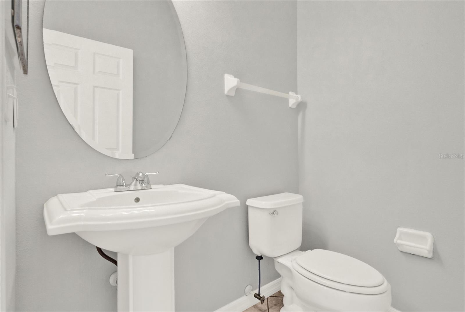 Image 37 of 61 For 162 Harwood Circle