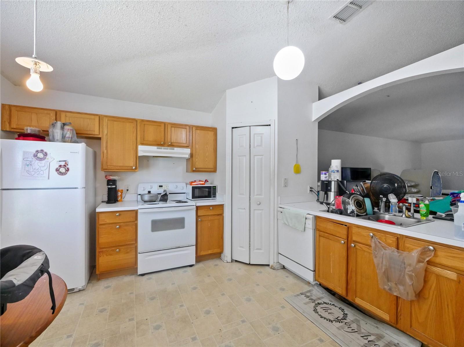 Image 6 of 20 For 1703 Minnow Court