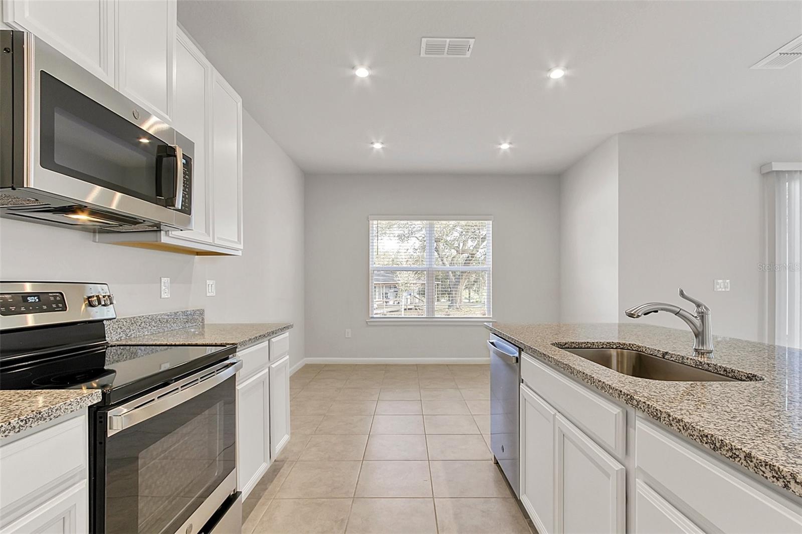 Image 4 of 40 For 3150 Armstrong Spring Drive
