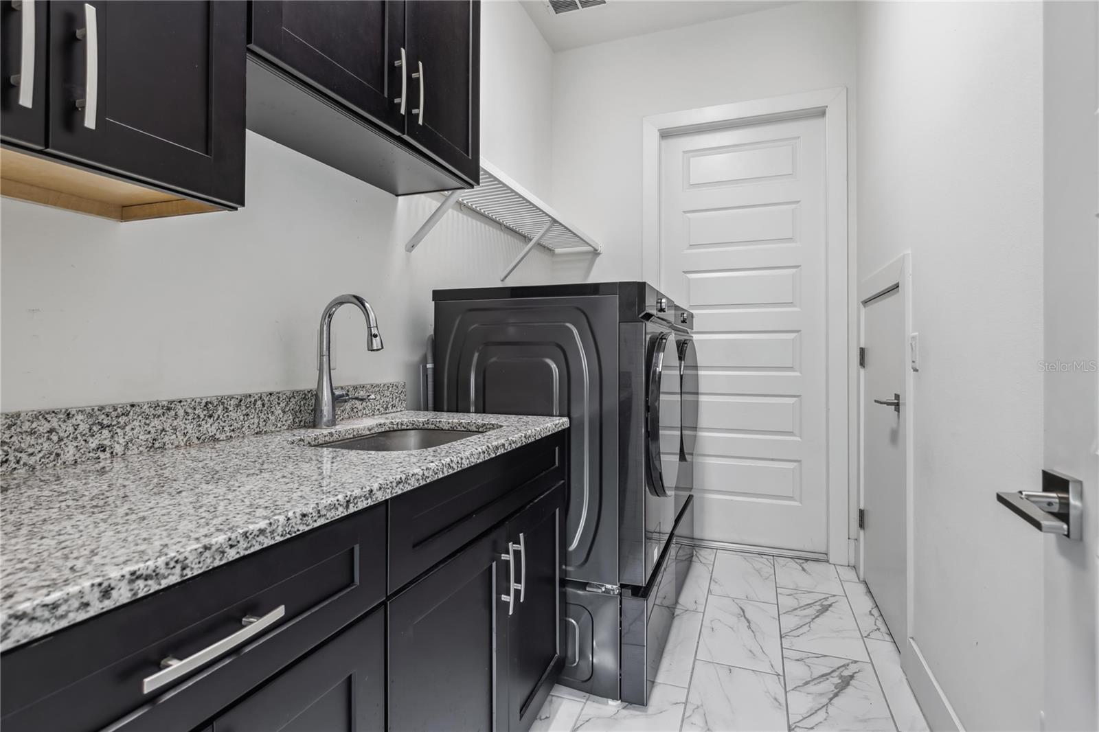 Image 26 of 52 For 2202 Lake Sylvan Oaks Court
