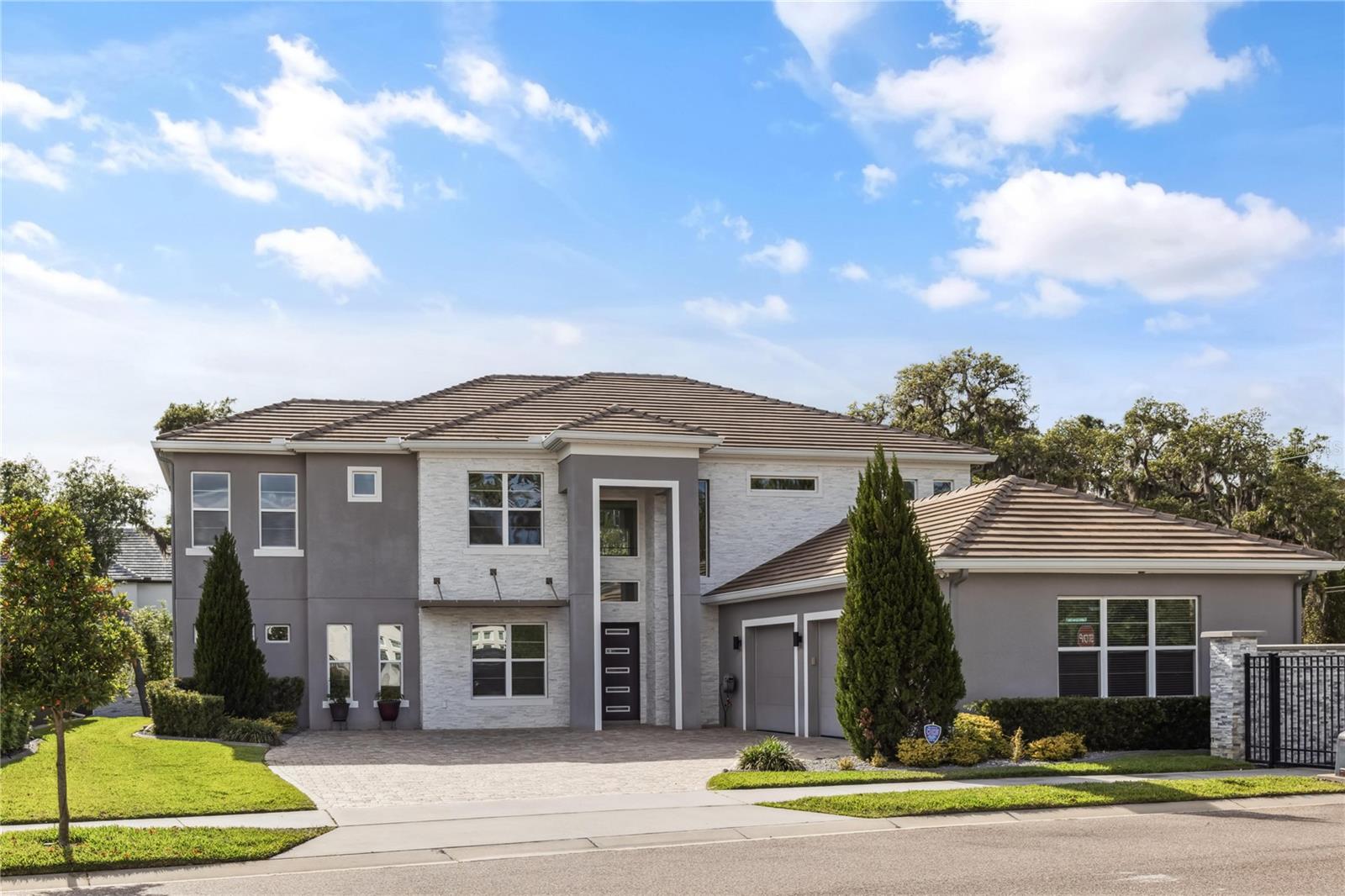 Image 4 of 52 For 2202 Lake Sylvan Oaks Court