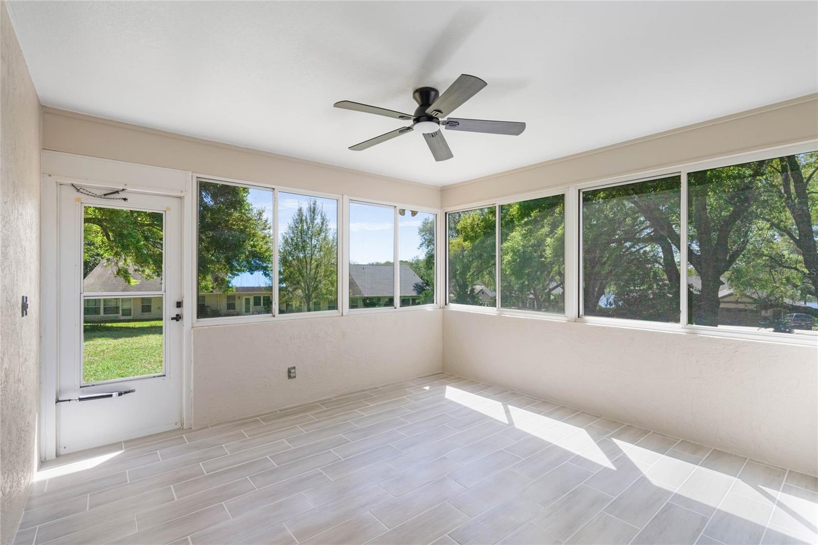 Image 15 of 21 For 8722 Village Green Boulevard