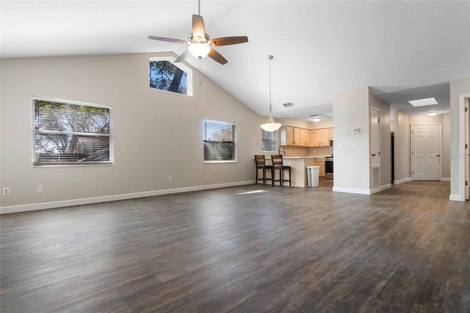 Image 6 of 21 For 8722 Village Green Boulevard
