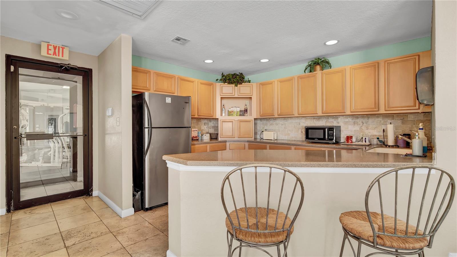 Image 28 of 37 For 4367 Thornbriar Lane 105