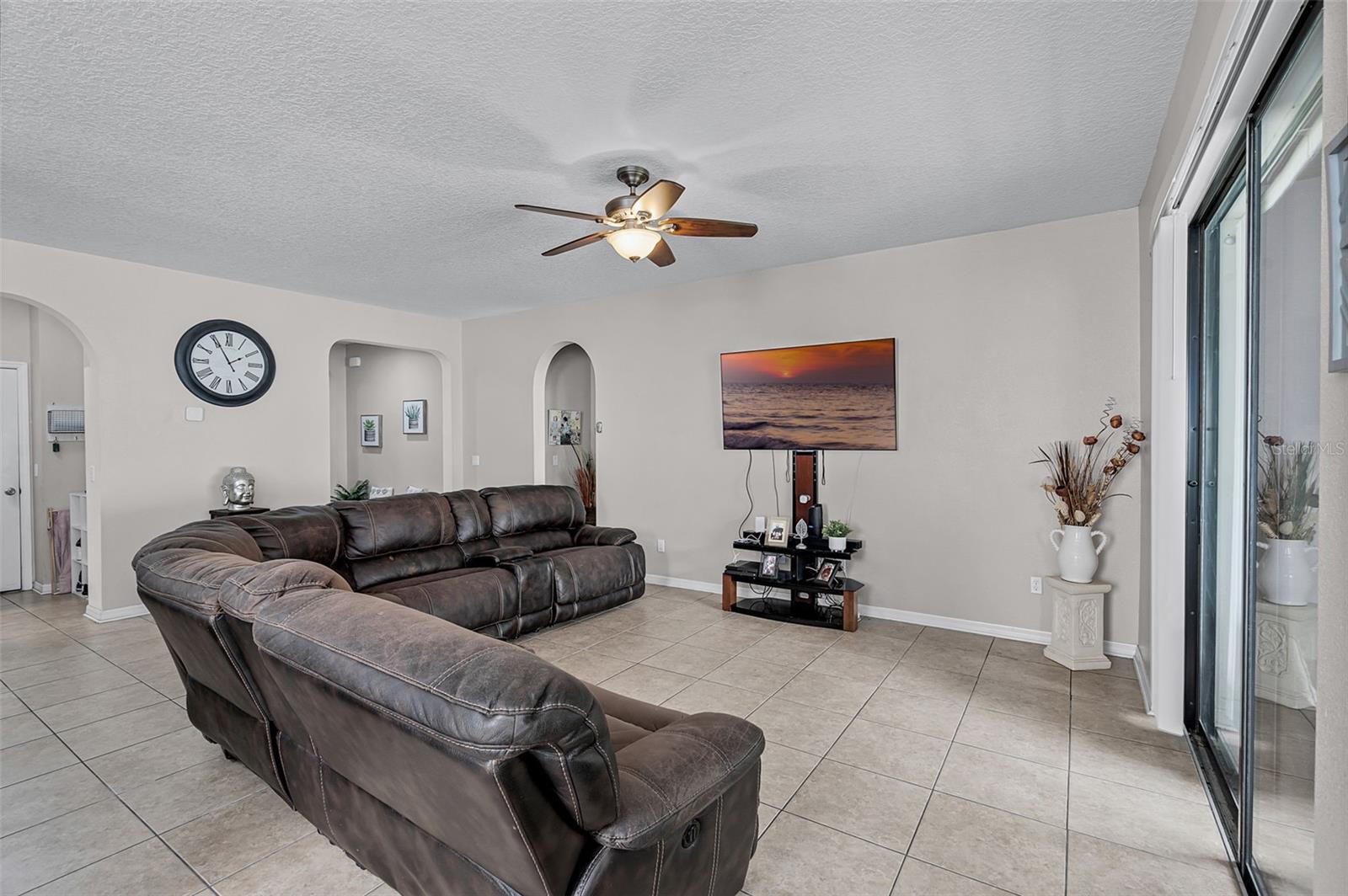 Image 4 of 26 For 730 Woods Landing Drive