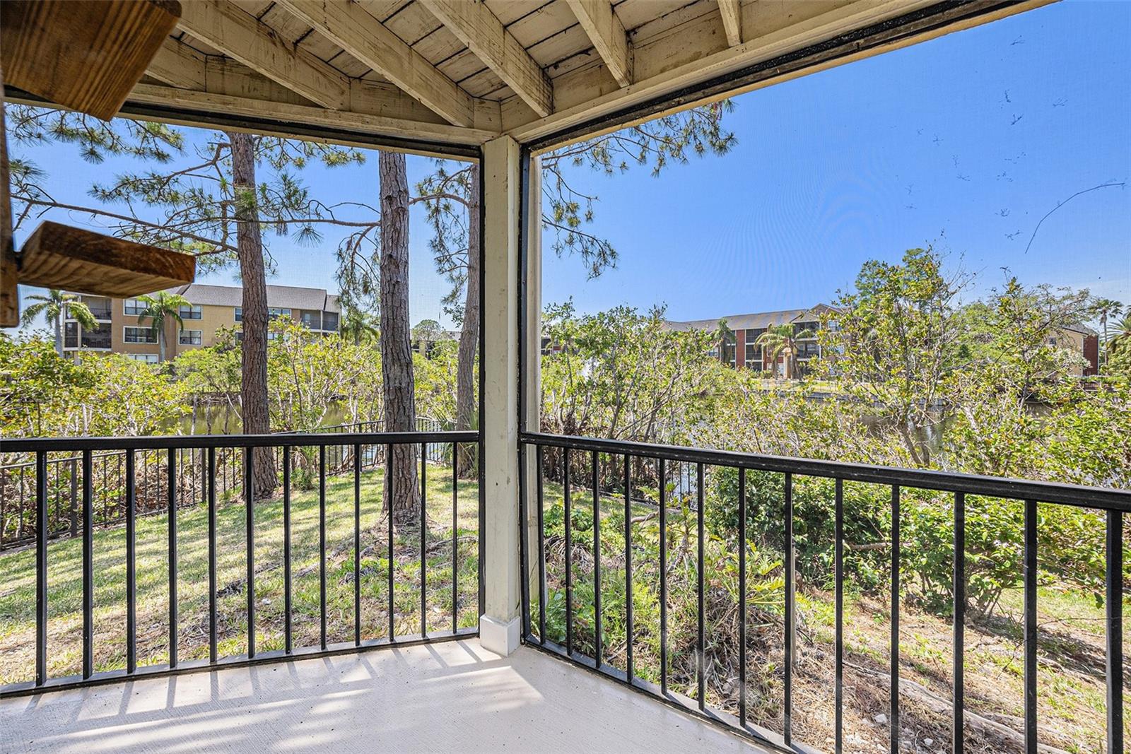Listing photo id 20 for 11901 4th Street N 2107