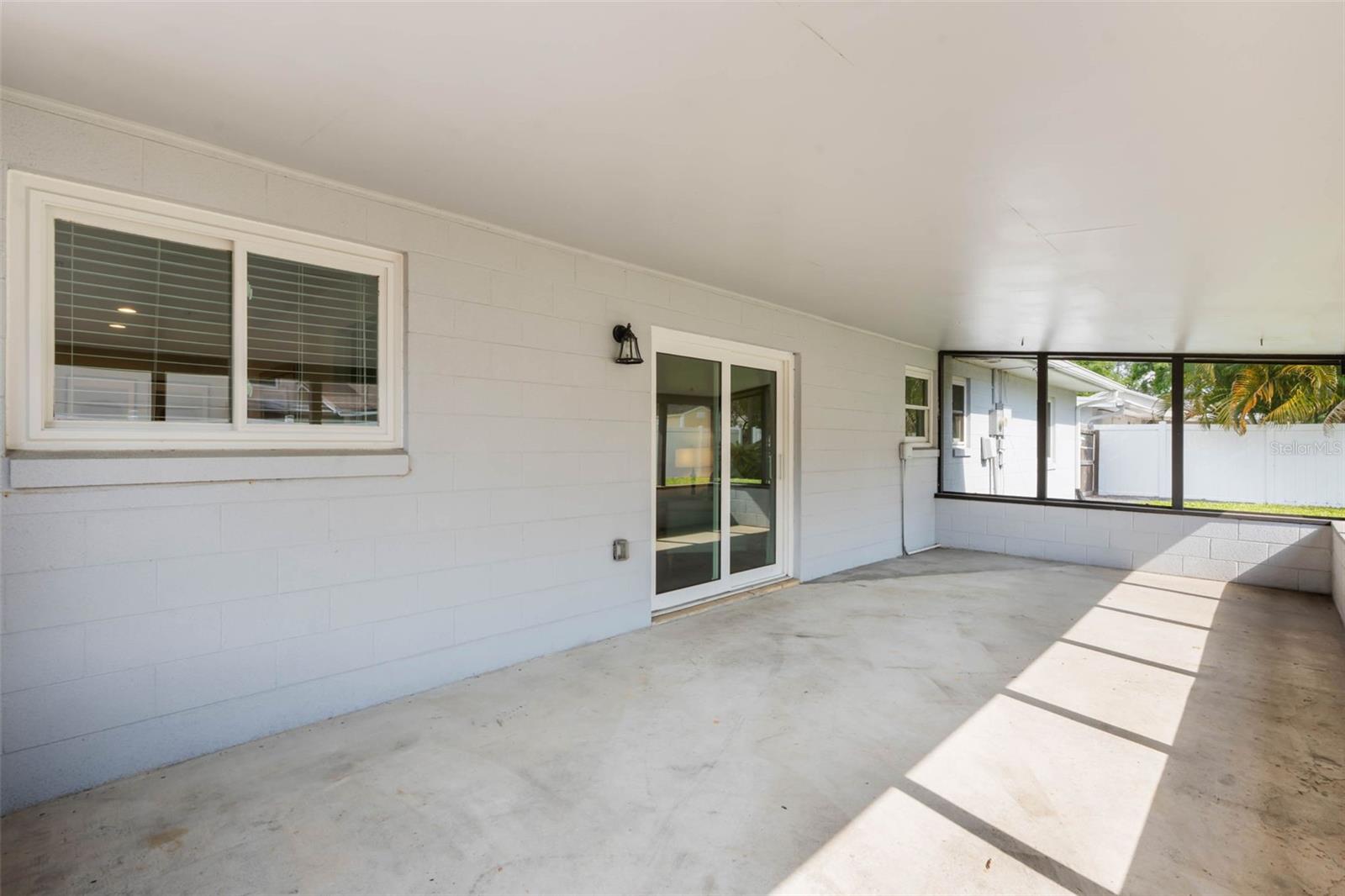 Image 30 of 42 For 624 Dunraven Drive