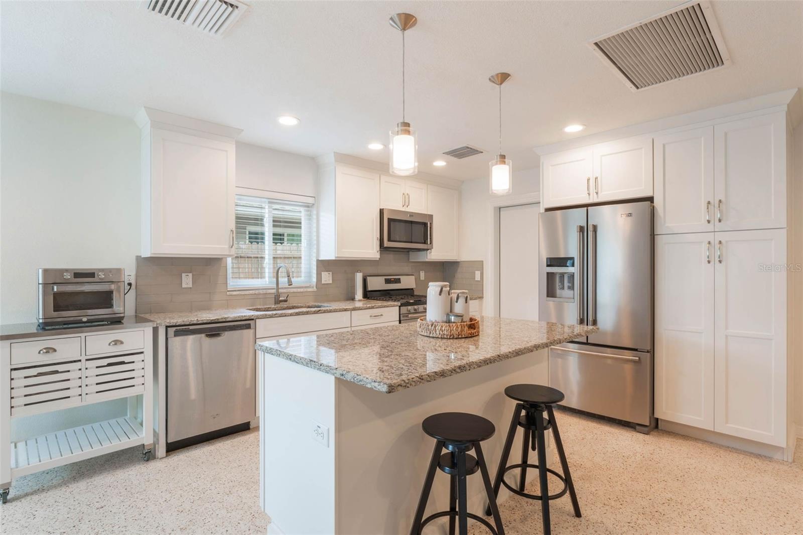 Image 5 of 42 For 624 Dunraven Drive
