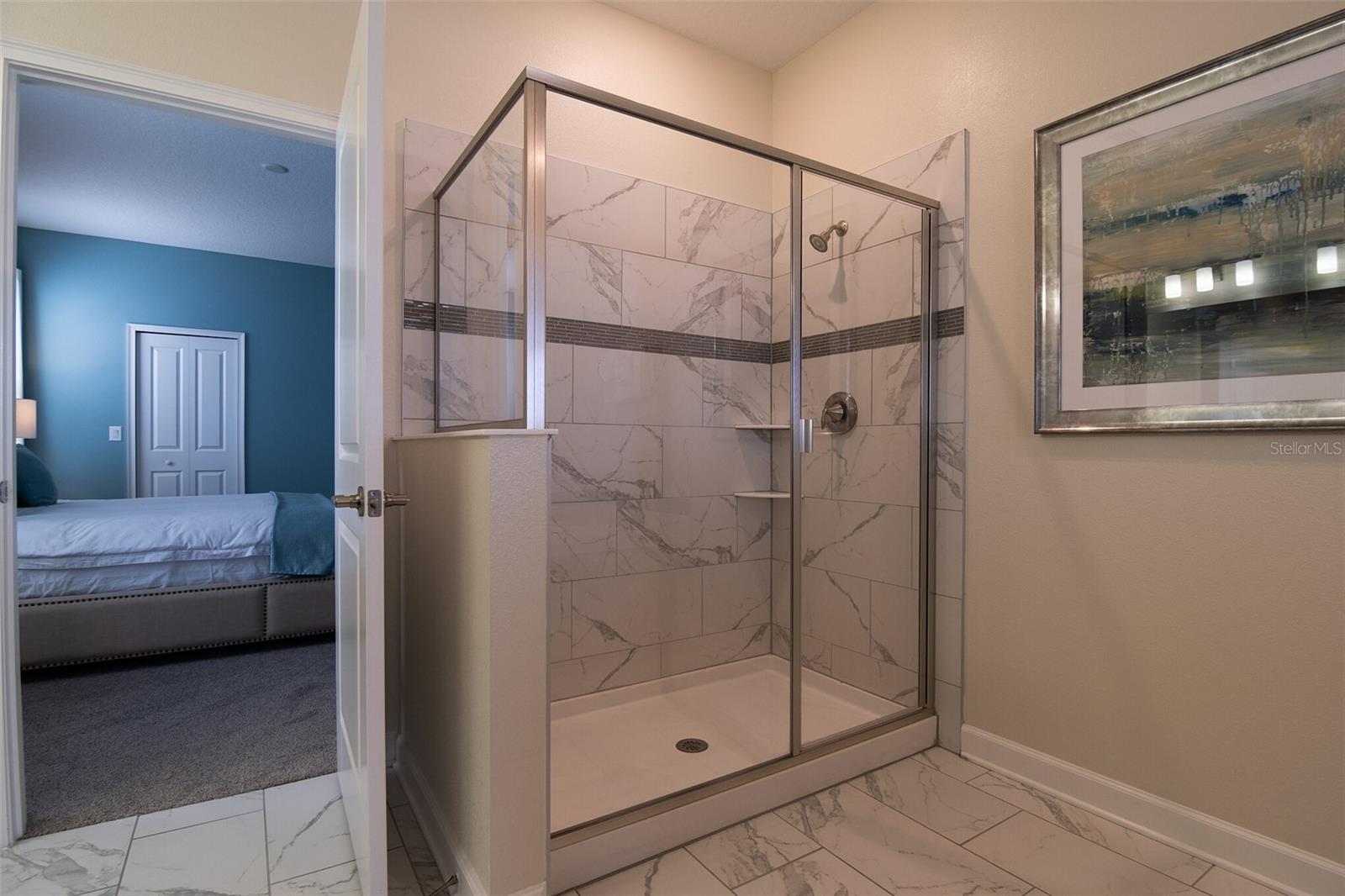 Image 11 of 49 For 1521 Flange Drive