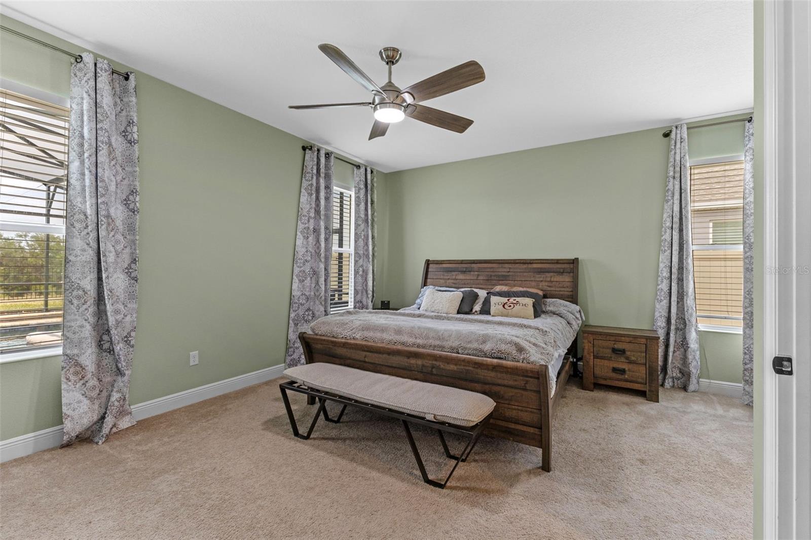 Image 17 of 37 For 5981 Sierra Crown Street